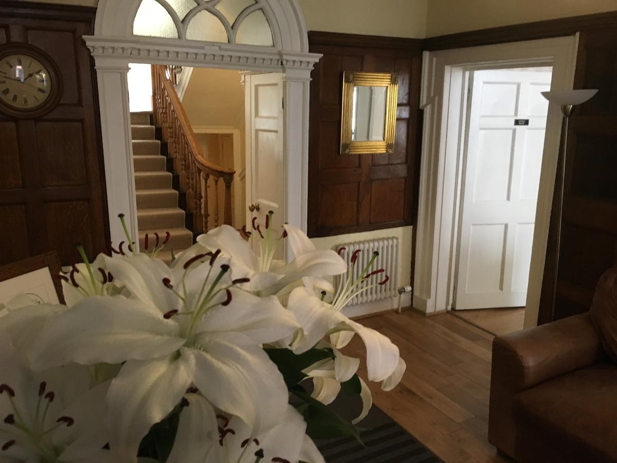 Bed and Breakfast Six Castlegate Кокермут Экстерьер фото